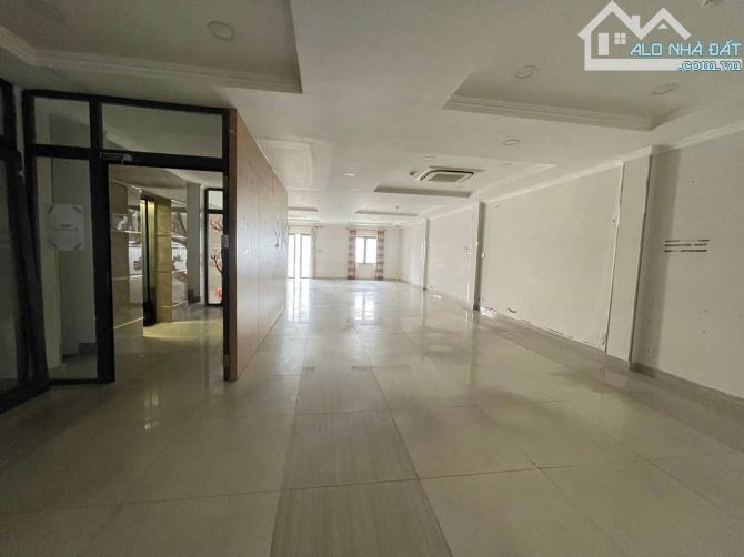 Quận 10 - Bán gấp Tòa nhà ngay Sư Vạn Hạnh - 1177m2 sàn, 8 Tầng hiện đại - 76 Tỷ - 5