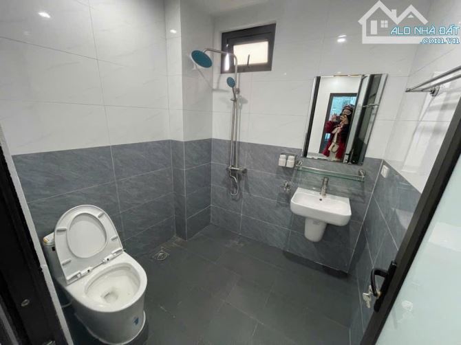B.Á.N NHÀ TÂN HỘI , Ô TÔ ĐỖ CỬA  , SÁT VIN ĐAN PHƯỢNG, NHÀ ĐẸP VỀ SẴN Ở 31M2, 4 TỶ 5 - 5
