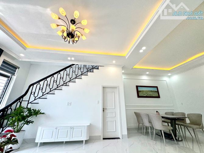 Nhà 2 Tầng Full Nội Thất Tân Cổ Điển Kiệt Thích Tịnh Khiết 📌📌📌 - 5