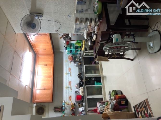 Bán nha Âu Cơ Phú Trung Tân Phú. DT: 35m2 - 2 tầng -(4x9). Giá: 2tỷ99 TL - 5