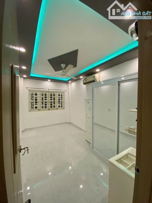 Cho thuê nhà Vạn Kiếp P2 BT, 3x16m, lửng 2 lầu,5PN3WC, NT cơ bản, 22tr - 5