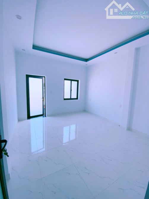 Bán nhà 1T 2L 1Tum Vị trí 2 - Đường 30/4  P.Trung Dũng - 5