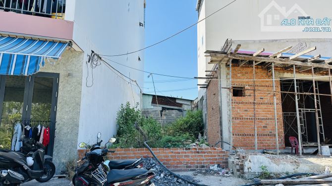 Bán Đất Hẻm Phạm Văn Đồng rộng thông thoáng Vĩnh Hoà Nha Trang chỉ 2tỷ700 - 5
