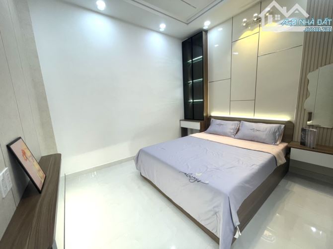 NHÀ GÒ VẤP HẺM XE HƠI THÔNG RỘNG 6M GIÁ 7,6 TỶ 62M2 4 TẦNG 4 PHÒNG NGỦ ĐƯỜNG SỐ 21 P8 - 5