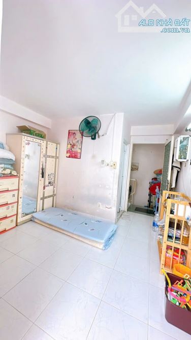 Bán nhà 4 tầng Đoàn Văn Bơ , KDC hiện hữu , 3.7 tỷ 💸TL chính chủ - 5