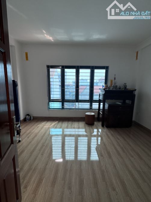 NHÀ LÔ GÓC. 45M .4 TẦNG MT 4.9M GẦN MẶT PHỐ TÂY TỰU.XUNG QUANH TIỆN ÍCH ĐẦY ĐỦGIÁ 5.65 TỶ. - 5