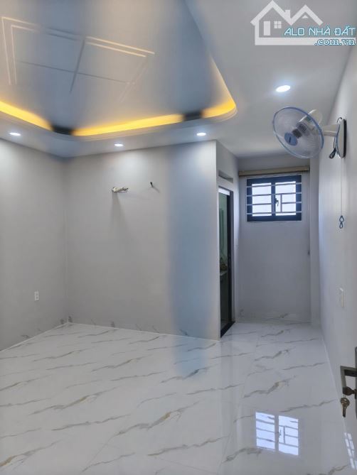 NHÀ 5 TẦNG - KHU ĐỒNG BỘ - ĐƯỜNG SỐ 4 - BÌNH HƯNG HOÀ A - BÌNH TÂN -DT: 4*15.5M- 7 TỶ 150 - 5