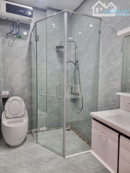 Bán nhà ngõ ô tô Phủ Thượng Đoạn 4 tàng 80m2 hướng Bắc giá 6,x tỷ - 6