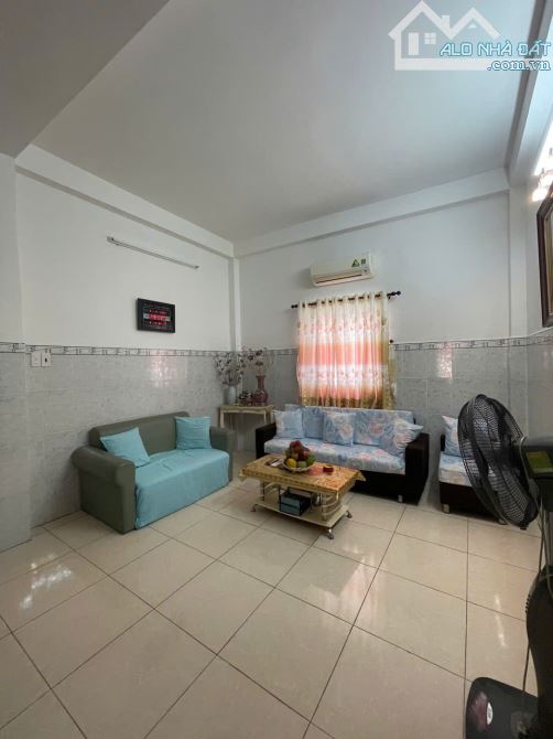 BÁN NHÀ LÔ HƯNG PHÚ P10 QUẬN 8 -NHÀ KHU AN NINH- 4.06M X 12.55M-1 TRỆT 2 LẦU - 6.8TỶ - 6