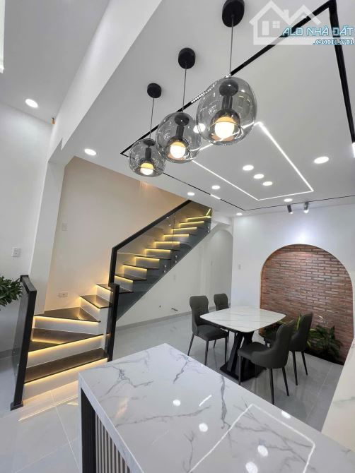 Đi công tác thường xuyên nên chủ cần bán nhà 1 trệt 1 lầu - Cuối đường Đồng Khởi - 6