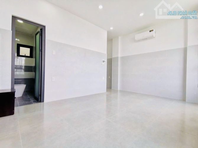 BÁN CHDV 6 PHÒNG LÊ TRỌNG TẤN TÂN PHÚ - THU NHẬP 24TR/THÁNG - GIÁ NHỈNH 6 Tỷ - 6