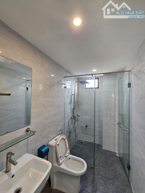 Ô Tô Đỗ Cổng, Nhà 5 Tầng, Phố Thanh Am, Full Nội Thất, Chỉ 6 Tỷ - 8