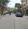 Lạc Long Quân, 5 tầng, lô góc, ô tô dừng đỗ ngày đêm, mặt tiền đẹp, giá 7,4 tỷ