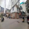 Bán đất Yên Xá, 200 m2, ô tô đỗ cửa, ngõ thông các ngả, 3 thoáng, chỉ 15 tỷ