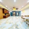 SIÊU PHẨM NGUYỄN VĂN CỪ 5M MẶT TIỀN_THANG MÁY,FULL NỘI THẤT _ĐẸP,GIÁ TỐT