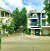 BÁN NHÀ 3 TẦNG TRỤC ĐƯỜNG 20.5m CẮT LÊ THÁNH TÔN TP QUẢNG NGÃI