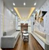 SIÊU PHẨM ! Khương trung, 50m ra hồ, Nhà đẹp 6 tầng, 30m2, Giá chỉ 6,7 tỷ
