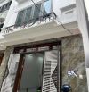 Chị em cần tiền bán gấp nhà Lai Xá ngõ nông 35.1m2 mới tinh ko lỗi nhỏ giá chưa đến 5 tỷ
