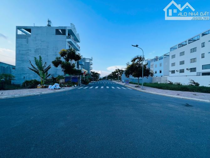 Bán Đất KDC Tây Lân Đường Nhựa 20m Khu Phân Lô Đồng Bộ 4x18 72m2 Giá Tốt 4,88 Tỷ SHR - 4