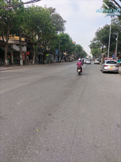 Cơ hội vàng để sở hữu mảnh đất trung tâm thị trấn yên viên gia lâm.