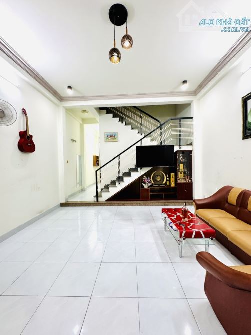 Bán nhà 2 tầng MT Tuy Lý Vương Khuê Mỹ Ngũ Hành Sơn