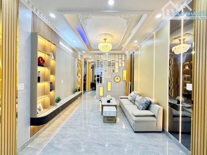 🔥 MẶT TIỀN HẺM KINH DOANH – XE HƠI NGỦ TRONG NHÀ – FULL NỘI THẤT – NHÀ MỚI 🔥