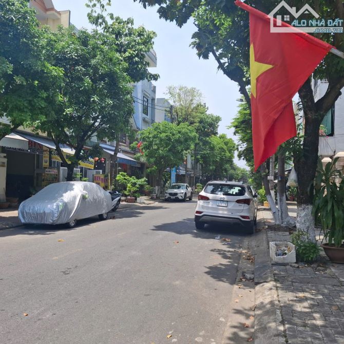 NHÀ 2 TẦNG ĐẸP ĐẤT 90M2 – KIÊN CỐ – GIÁ RẺ NHẤT HÒA CƯỜNG – CHỈ 7.3 TỶ