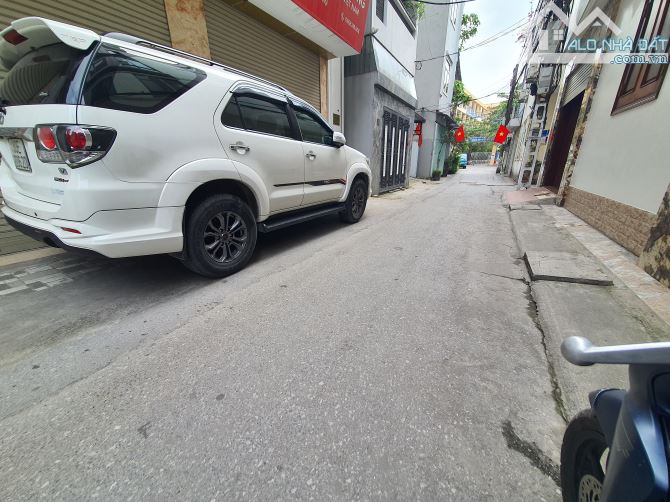 Bán nhà Ô Cách - Ngô Gia Tự 58m kinh doanh