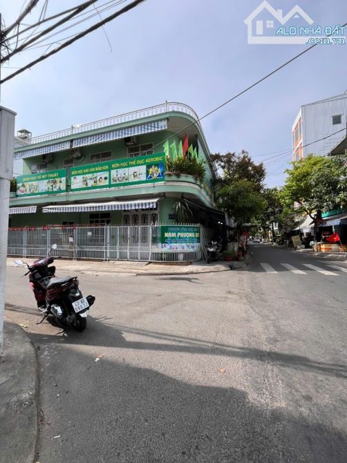 BÁN ĐẤT TẶNG NHÀ 2 TẦNG, LÔ GÓC PHAN BÔI ĐANG CHO THUÊ 20TR CHỈ NHỈNH 15 tỷ