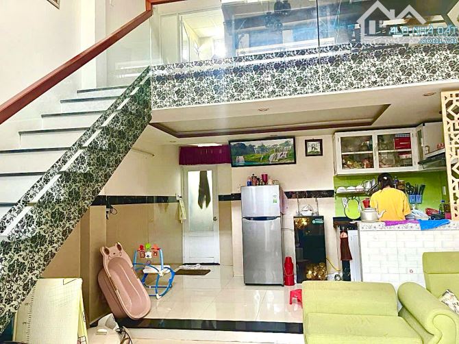 SIÊU PHẨM NGUYỄN PHƯỚC NGUYÊN - giá nhỉnh 2 tỷ