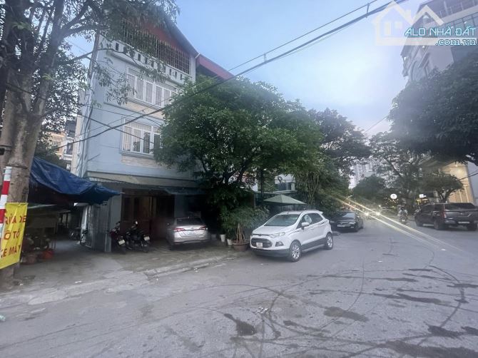 BÁN NHÀ MẶT NGÕ 2 THOÁNG 13,5 TỶ 50m 4 TẦNG MT 3m Ô TÔ TRÁNH KINH DOANH ĐỈNH XUÂN LA TÂY H