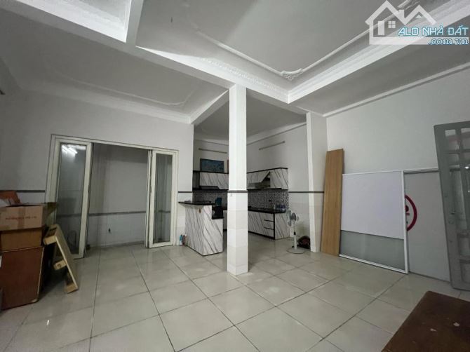 BÁN BIỆT THỰ MẶT PHỐ- P TÂN QUY-QUẬN 7 3TẦNG -120M2- DÒNG TIỀN- SÁT LOTTE-SHR-18.2T TL