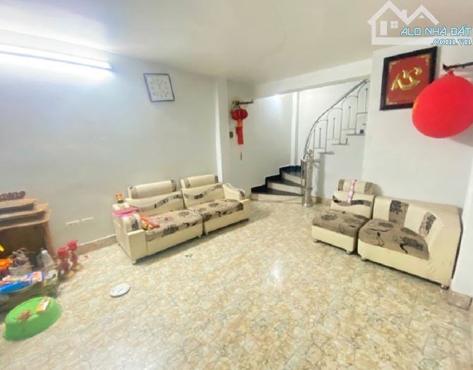 BÁN NHÀ XUÂN ĐỈNH – FULL NỘI THẤT – GẦN NGOẠI GIAO ĐOÀN – MẶT TIỀN RỘNG! Diện tích 60m²,