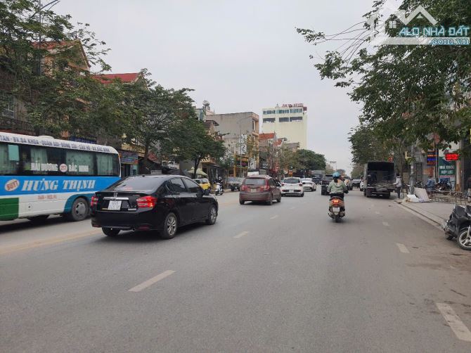 👉 Cần bán lô đất mặt đường quốc lộ 38 phố Ba Huyện phường Khắc Niệm. Đường rộng 35m kinh