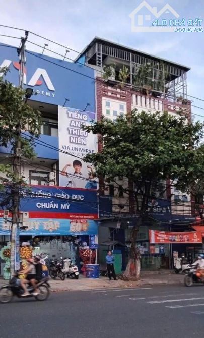 BÁN NHÀ 4 TẦNG MT HÀ HUY TẬP - VỊ TRÍ ĐẮC ĐỊA ĐÔNG ĐÚC