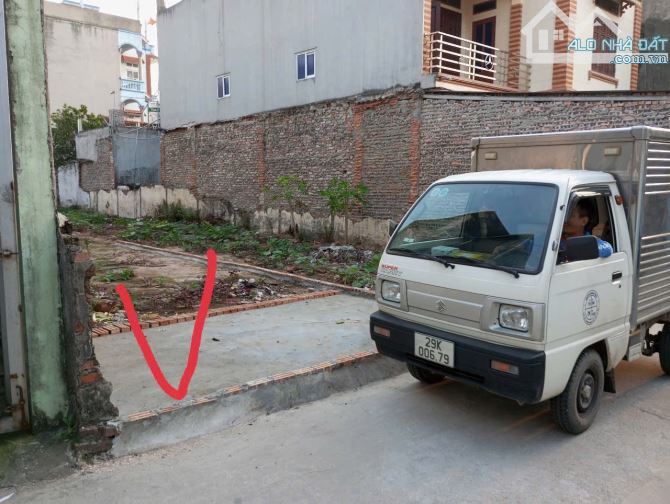 Đất đẹp đường thông ô tô nhỏ tránh nhau giá rẻ Kim Hồ Lệ Chi DT 119m2 . Giá 5 tỷ