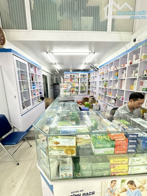 Bán nhà  mặt phố Nguyễn Tuân, Thanh Xuân, kinh doanh sầm uất.