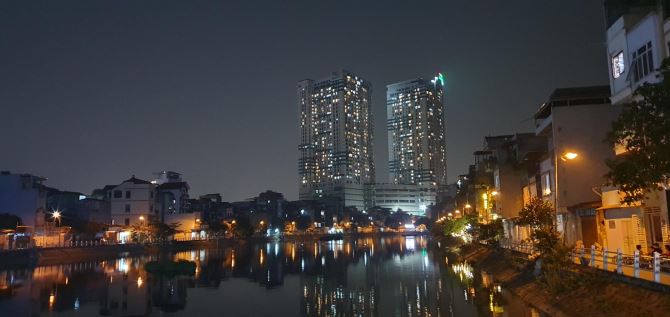 Bán đất Ngọc Lâm 250m,mt12m - 2 mặt đường trước sau, ô tô tránh - Vị trí siêu Vip, view hồ