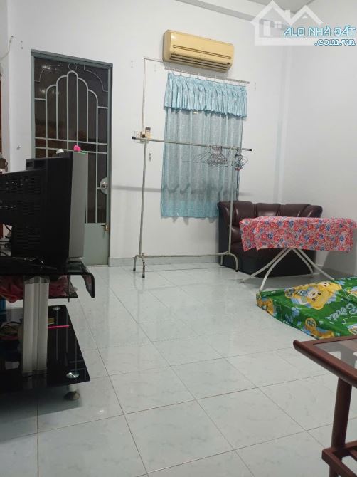 NHÀ 2 TẦNG MẶT TIỀN ĐƯỜNG LÊ CHÂN KHU BÀN CỜ 101M2 GIÁ CHỈ 9 TỶ
