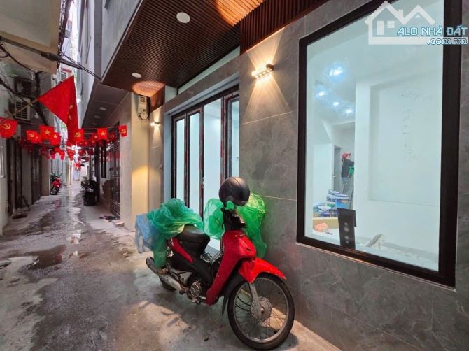 Nhà Đội Cấn cực hiếm - Mặt tiền 5m - Mới tinh ở luôn - Hộ khẩu Ba Đình