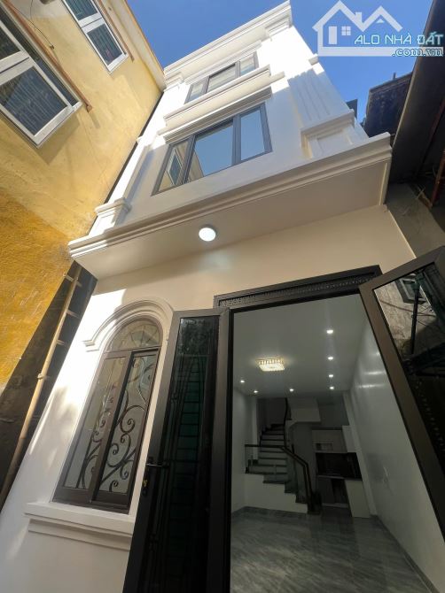 🏠 NHÀ 3 TẦNG 2,35 TỶ TRẦN NGUYÊN HÃN – NGÕ NÔNG, KHU ĐÔNG ĐÚC!