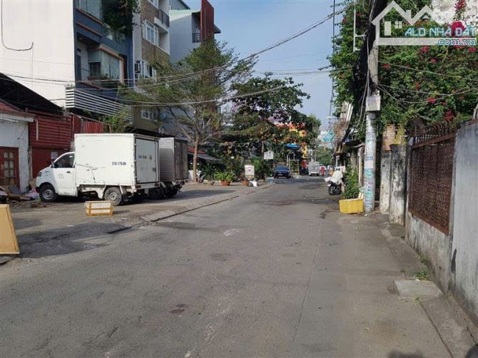 CẦN BÁN GẤP ĐẤT BÌNH TÂN – 1500M2 – GẦN KHU TÊN LỬA -  FULL THỔ CƯ – HXH - 50 TỶ