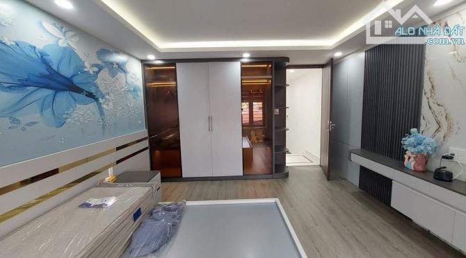 Bán nhà Văn Cao, Đằng Lâm, Hải An,  4 tầng, 72m2, 9,5 tỷ.