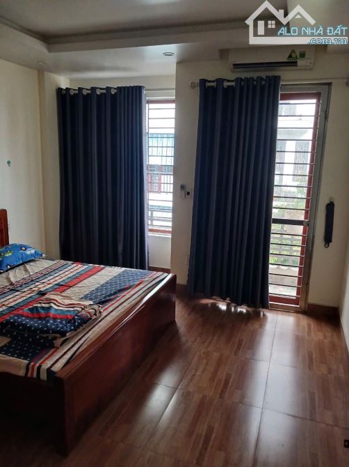 Bán đất TDC hoa quả 50m2 tặng nhà 3,5 tầng mà có 4 tỉ