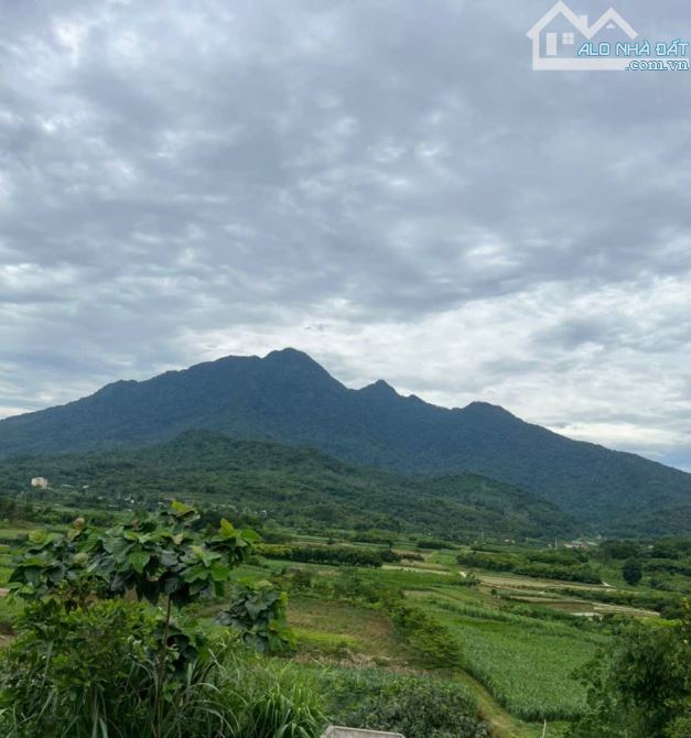 Đất đẹp xã Ba Trại, gần Suối Hai, 859m, 3 mặt tiền, đường ô to, thông, gần TL, chỉ 3.68tỷ