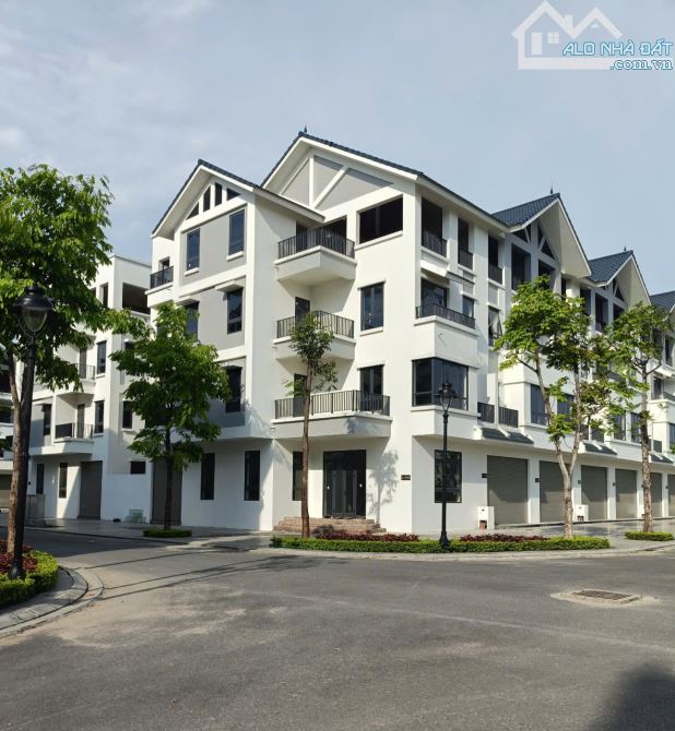 LK LÔ GÓC 150M 4 TẦNG MT25M, V.HÈ 8M, ĐẸP NHẤT HINODE ROYAL PARK! 28 TỶ