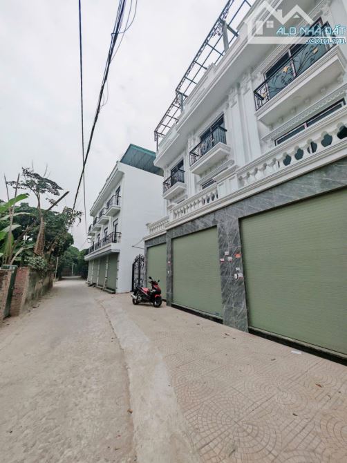 🏡 CỰC HIẾM! NHÀ 5 TẦNG ĐẸP, Ô TÔ TRÁNH, CÁCH KĐT ĐÔ NGHĨA 500M – CHỈ 2,75 TỶ!