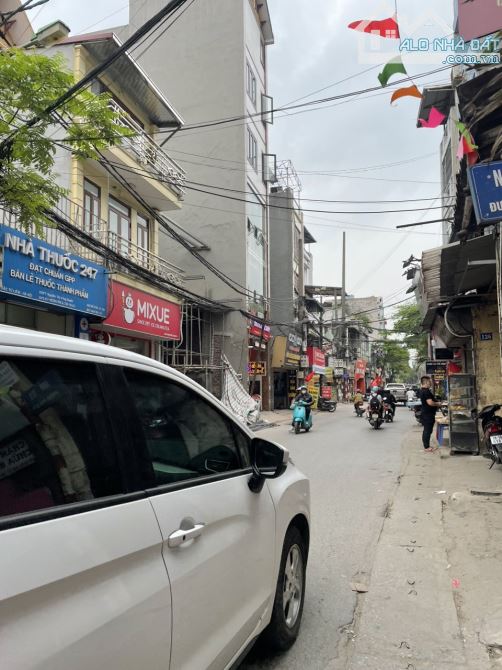 CẦN BÁN GẤP NHÀ MẶT PHỐ PHÚ DIỄN, KINH DOANH SẦM UẤT: 102M2, CHỈ 25.7 TỶ.