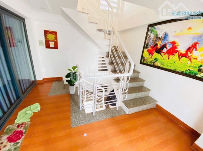 BÁN NHÀ 3 TẦNG HẺM OTO TRÁNH NHAU_GẦN CHỢ PHI TRƯỜNG_PHƯỜNG 9_VŨNG TÀU_CHỈ 4 TỶ 3
