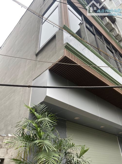 Bán nhà Đê Trần Khát Chân, Hai Bà Trưng, 43m2x3T, giá 6.799 tỷ, Ngõ nông cực thoáng